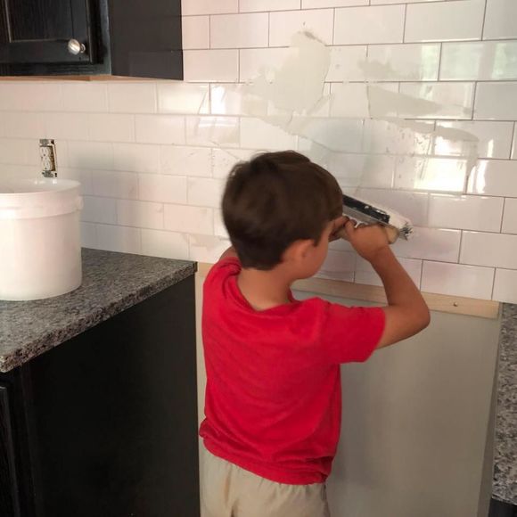 Meet your Posher, Chris - Picture 1 of 1